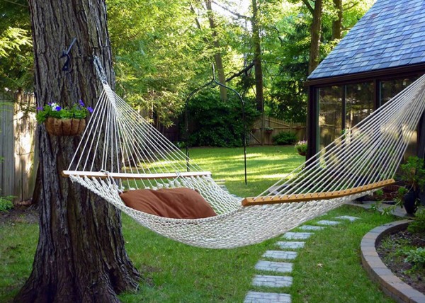 Садовая мебель: основные виды и особенности
Садовая мебель: основные виды и особенности