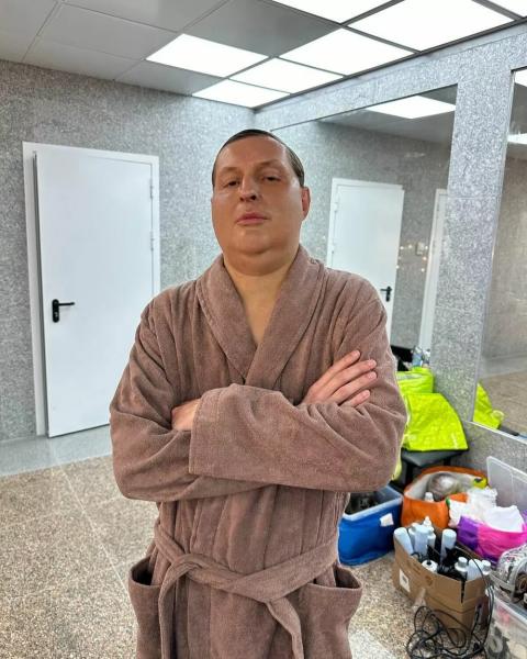 "Харламова проглотил?": Павел Воля изменился до неузнаваемости на новом фото
"Харламова проглотил?": Павел Воля изменился до неузнаваемости на новом фото