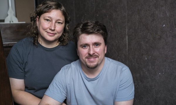 «Из четырех ног — три в гипсе», — шутят Дмитриевы. Они усыновили двоих детей со spina bifida
«Из четырех ног — три в гипсе», — шутят Дмитриевы. Они усыновили двоих детей со spina bifida