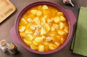 Курица с картофелем и морковью Курица с картофелем и морковью