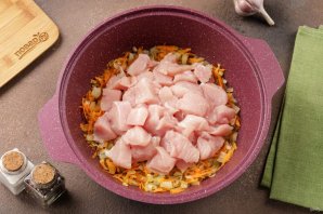 Курица с картофелем и морковью Курица с картофелем и морковью