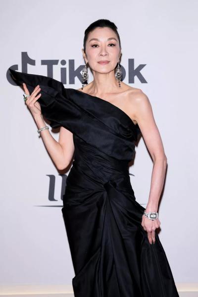 
                Ева Лонгория, Эмили Блант, Уилл Смит и другие селебрити на Red Sea Film Festival 2024            