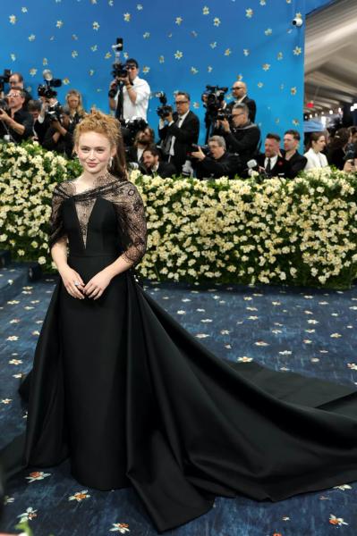 Худшие наряды Met Gala 2025: Энн Хэтэуэй, Doja Cat и другие
Худшие наряды Met Gala 2025: Энн Хэтэуэй, Doja Cat и другие