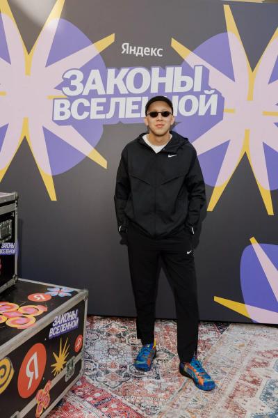 
                Евгений Стычкин, Софья Шидловская, Лев Зулькарнаев и другие на спектакле Алексея Аграновича            