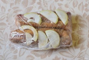 Копченое мясо в коптильне