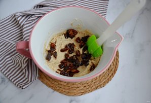 Кекс с финиками и бананом