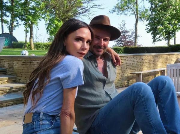 Никола Пельтц нарушила молчание на фоне вражды мужа с родителями
Никола Пельтц нарушила молчание на фоне вражды мужа с родителями