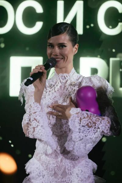 
                Борисов, Высоцкая, Петров и все-все-все на HELLO! GALA AWARDS х DIMA BILAN CELEBRATION            