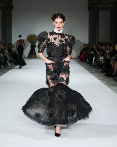 
                Кристина Милиан, Анна Нетребко, Лилия Рах: гости показа YANINA Couture на Неделе высокой моды в Париже             