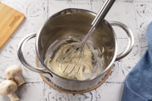 Жульен с грибами в аэрогриле Жульен с грибами в аэрогриле