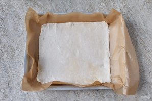 Пирог с лимоном из слоеного теста Пирог с лимоном из слоеного теста