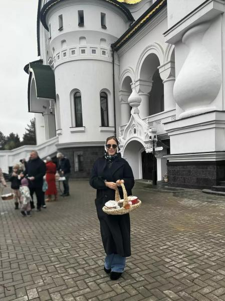 
                Как российские звезды отметили Пасху &ndash; новые фото            