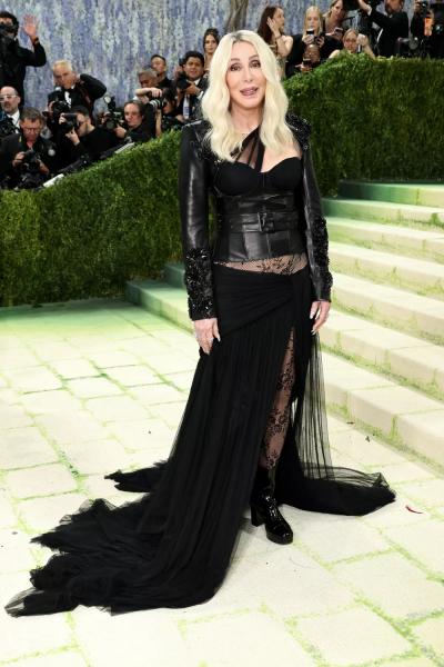 
                Бейонсе, Рианна, Хейли Бибер, Ким Кардашьян: звездные гости Met Gala 2026            