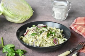 "Коулслоу" с маком "Коулслоу" с маком