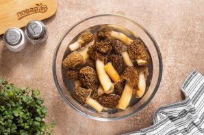 Суп со сморчками и картофелем Суп со сморчками и картофелем