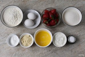 Клубничные маффины