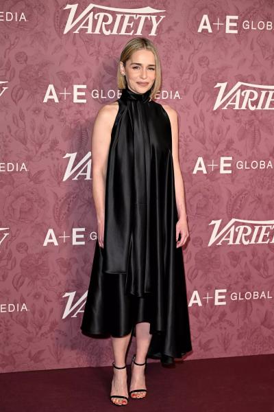Сьюки Уотерхаус, Джоан Коллинз и Эмилия Кларк на мероприятии Variety, посвященном женщинам
Сьюки Уотерхаус, Джоан Коллинз и Эмилия Кларк на мероприятии Variety, посвященном женщинам