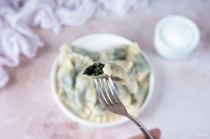 Пельмени с крапивой