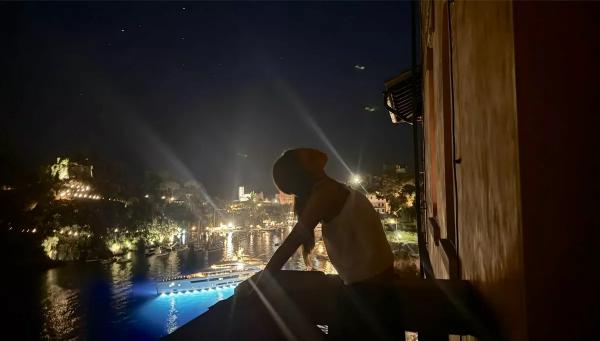 
                18-летняя дочь Николь Кидман и Кита Урбана Сандэй Роуз Кидман-Урбан опубликовала фото из отпуска            