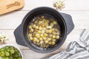Варенье из крыжовника Варенье из крыжовника