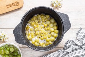 Варенье из крыжовника Варенье из крыжовника