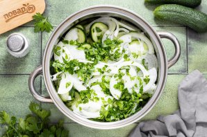Салат с огурцами на зиму Салат с огурцами на зиму