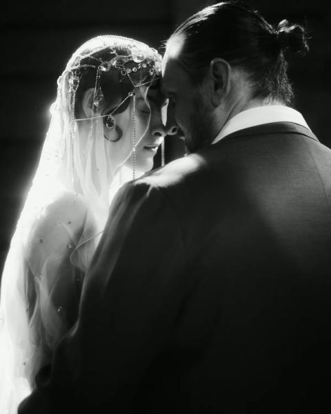 Валери Зоидова и Алан Прудников обвенчались
Валери Зоидова и Алан Прудников обвенчались