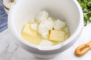 Творожный торт со сгущенкой Творожный торт со сгущенкой