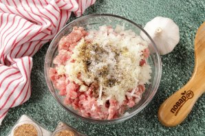 Картофель с фаршем и грибами Картофель с фаршем и грибами